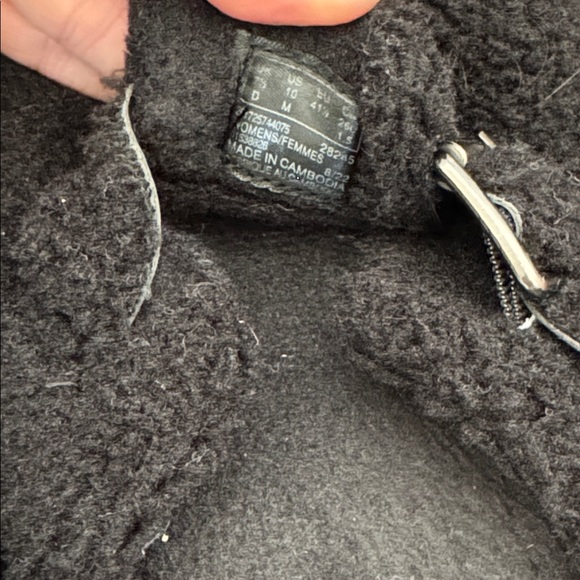 House slipper bundle - Picture 5 of 7